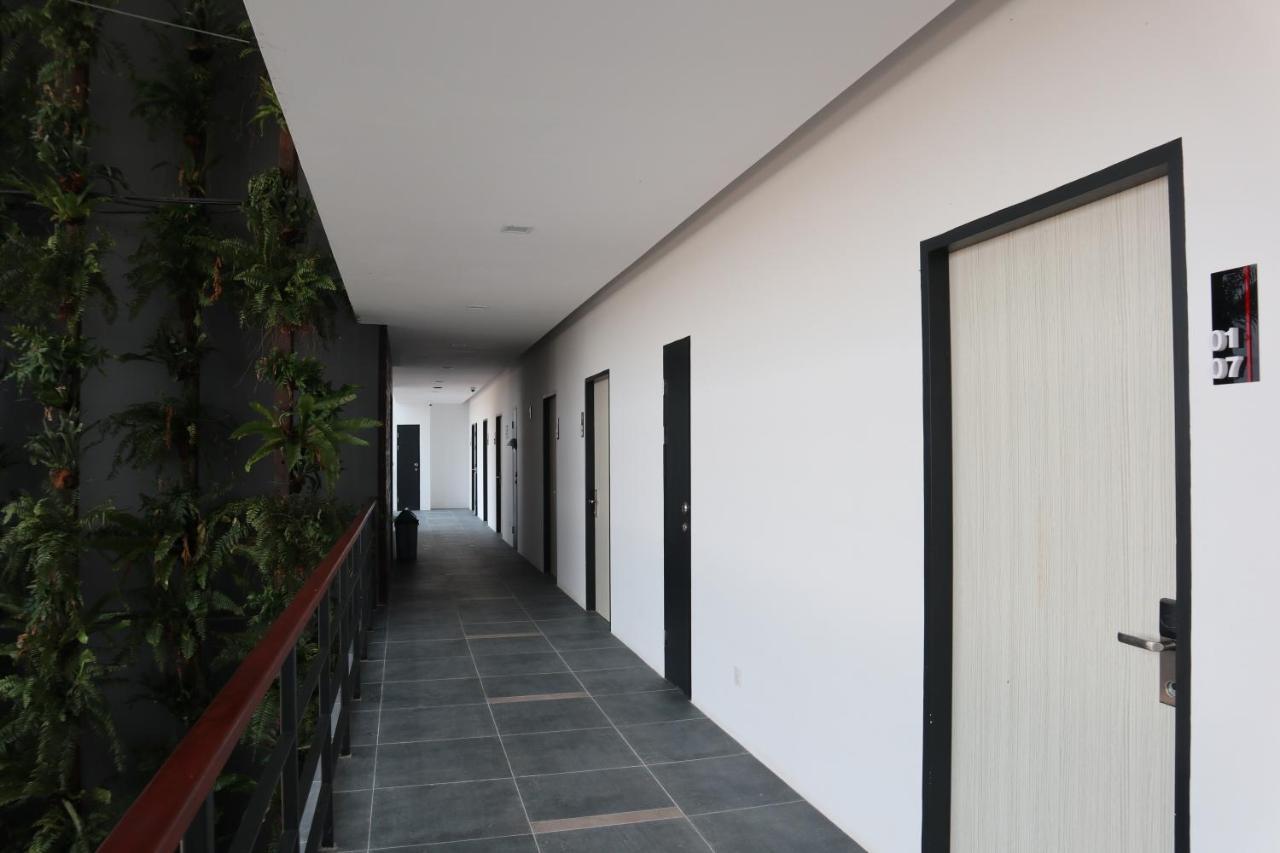 Roxy Sematan Villa & Townhouse 外观 照片