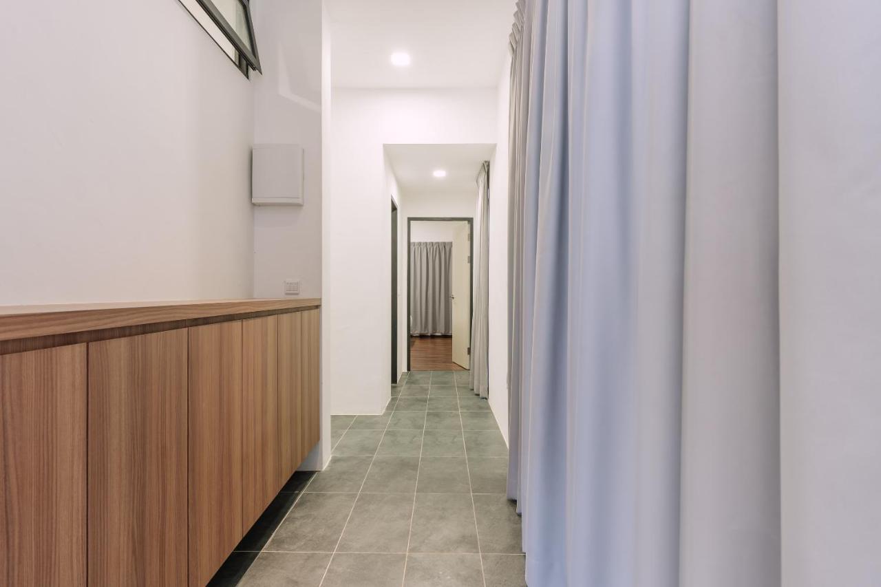 Roxy Sematan Villa & Townhouse 外观 照片