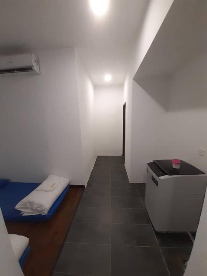 Roxy Sematan Villa & Townhouse 外观 照片