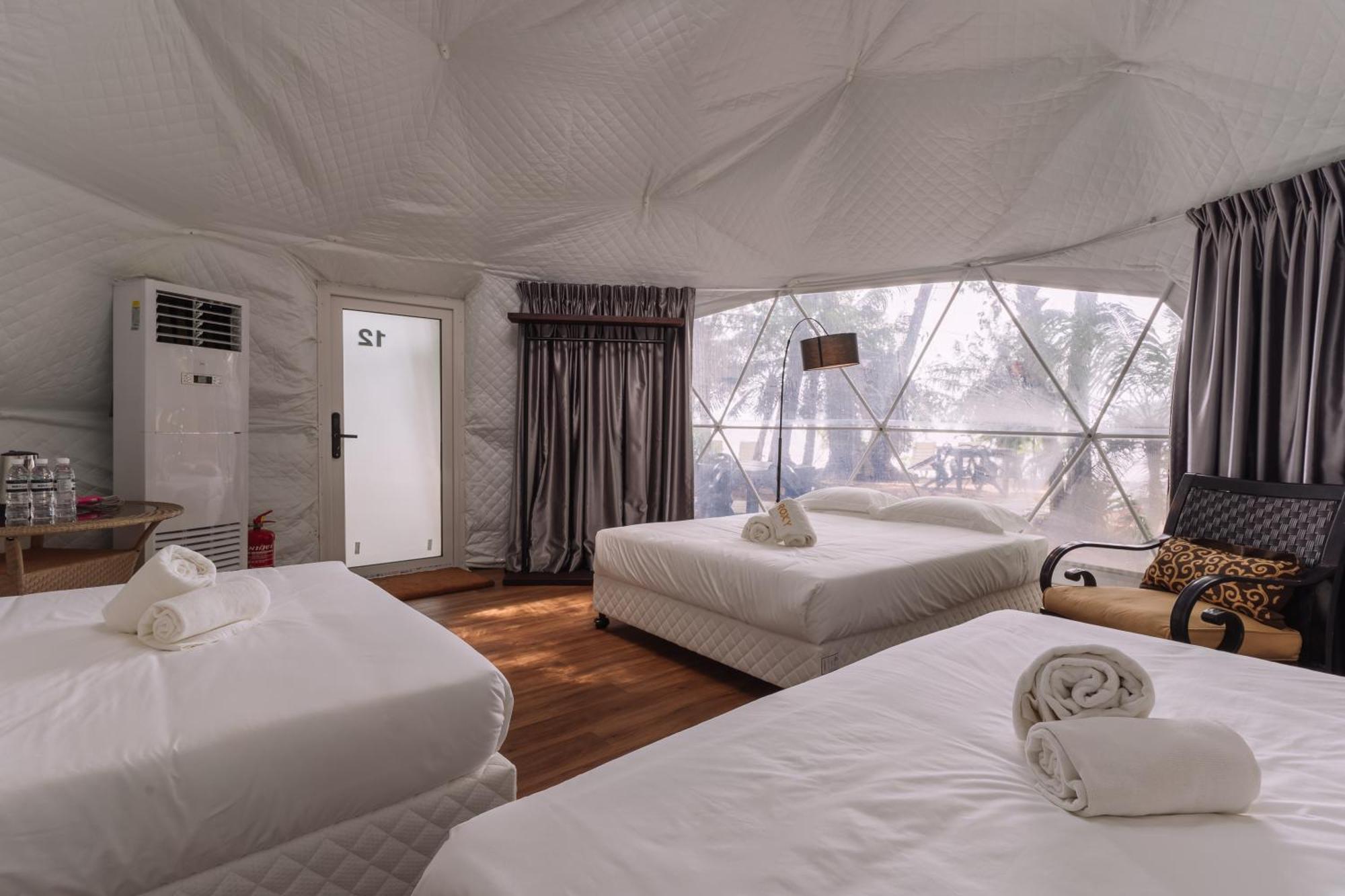 Roxy Sematan Villa & Townhouse 外观 照片